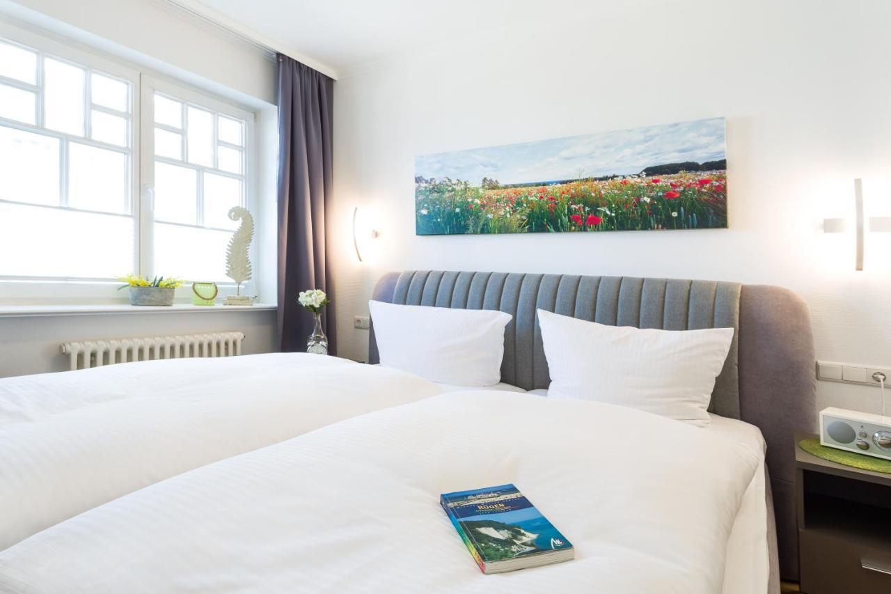 Strandvilla Seeadler Hinter Duene Und Apartment